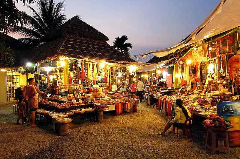 Discovering the 3 Vibrant Night Markets in Goa